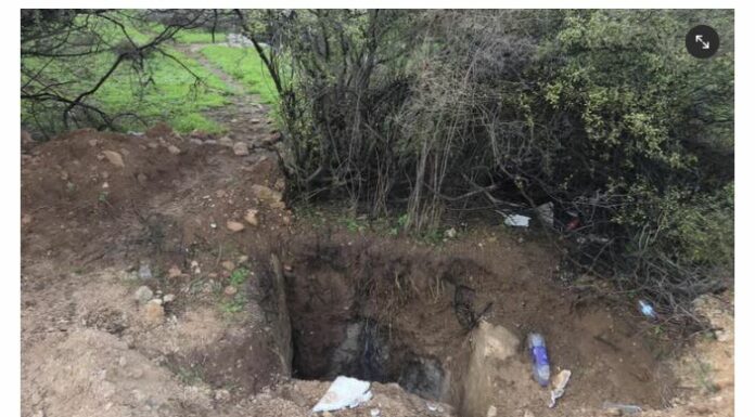 Pris en flagrant délit : des pilleurs d’antiquités arrêtés dans une grotte romaine près du village où vécut Resh Lakish