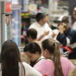 Il a volé des milliers de shekels à Rami Levy : la méthode d’arnaque du caissier de Kfar Saba