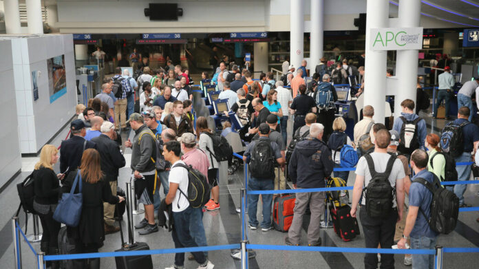 GettyImages-455740084_re_autoOrient_w