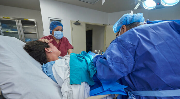 Israel : Elle se rétablissait, l’équipe l’a réopérée – et elle est décédée : une affaire de négligence médicale aux décisions lourdes de conséquences