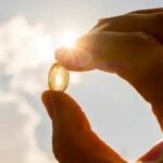 Vous prenez de la vitamine D mais votre taux sanguin ne monte pas ? La Dr Maya Rozman révèle la cause inattendue