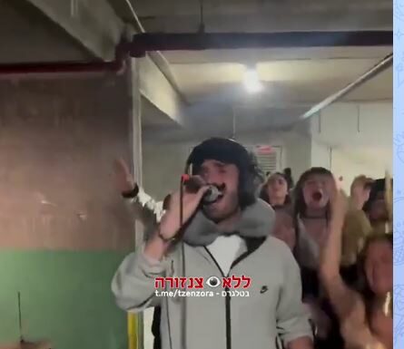 Entre sirènes et abris : les Israéliens qui n’ont pas renoncé au Pourim