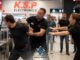 KSP versera 110 000 shekels : un client traîné de force hors du magasin à Eilat