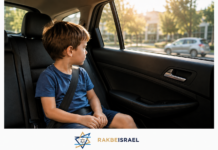 Sauveur de vies : 5 choses que chaque enfant doit savoir en cas d’oubli dans une voiture